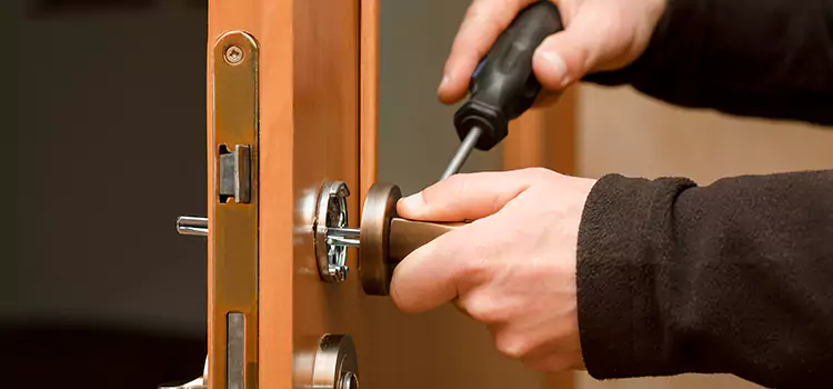 Semi Truck Locksmith Pueblo West